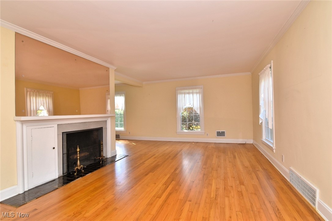 22844 Halburton Road Beachwood OH 44122