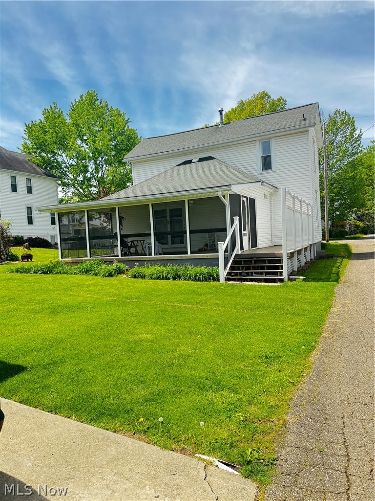 617 Park Street Barnesville OH 43713