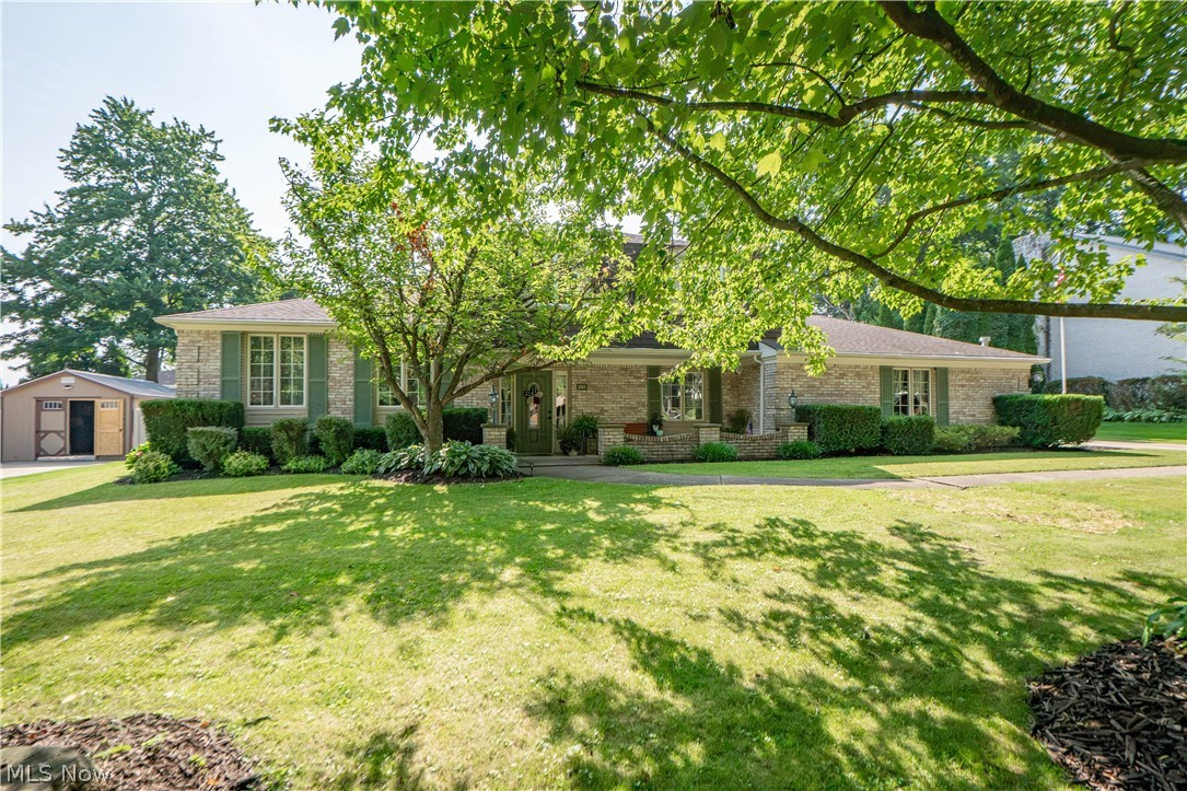 5036 Parkhaven Avenue NE Canton OH 44705
