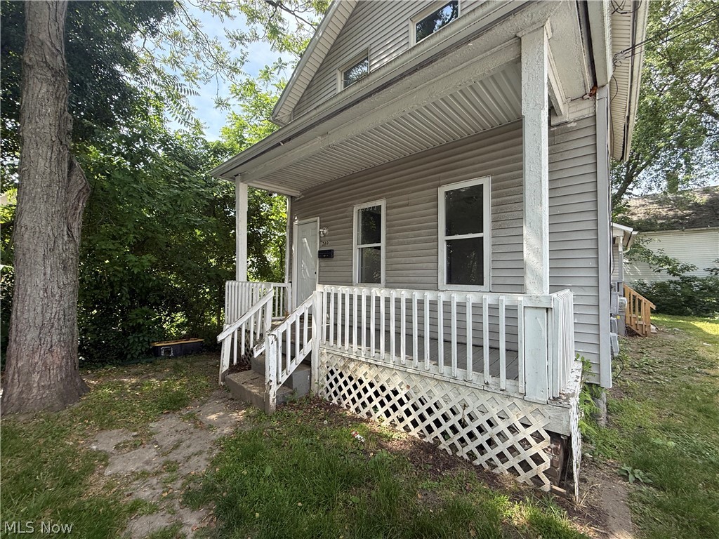 289 Sumner Court Akron OH 44311