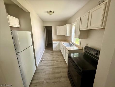 289 Sumner Court Akron OH 44311