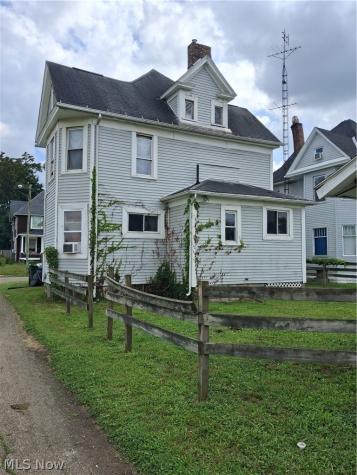 801 Troy Place NW Canton OH 44703