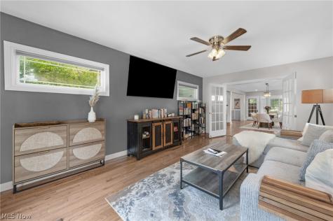 17400 Clifton Boulevard Lakewood OH 44107