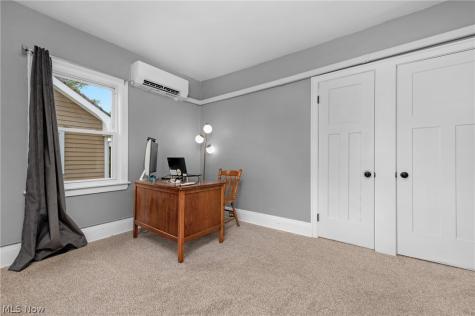 17400 Clifton Boulevard Lakewood OH 44107