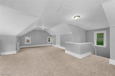 17400 Clifton Boulevard Lakewood OH 44107