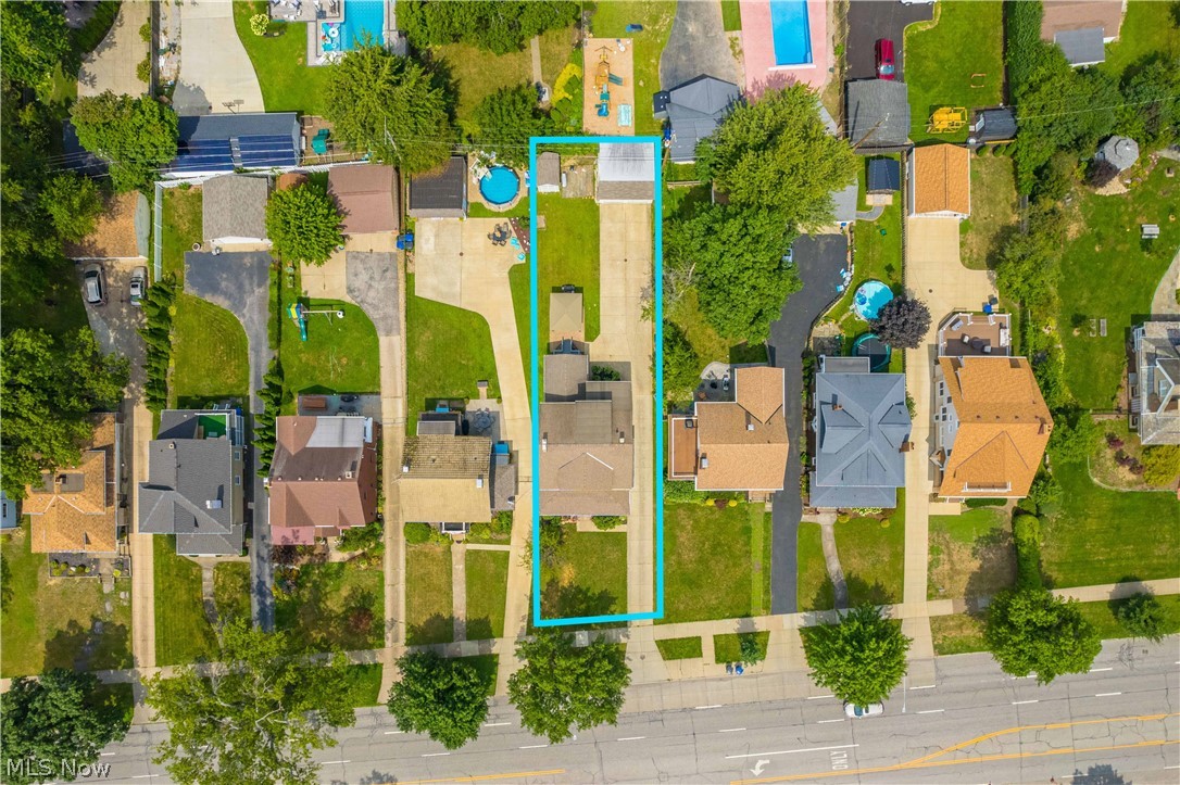 17400 Clifton Boulevard Lakewood OH 44107