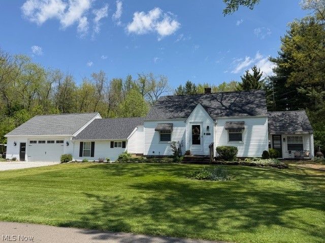 5548 Breezewood Circle NE Canton OH 44705