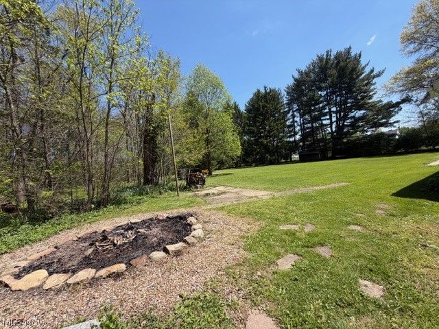 5548 Breezewood Circle NE Canton OH 44705