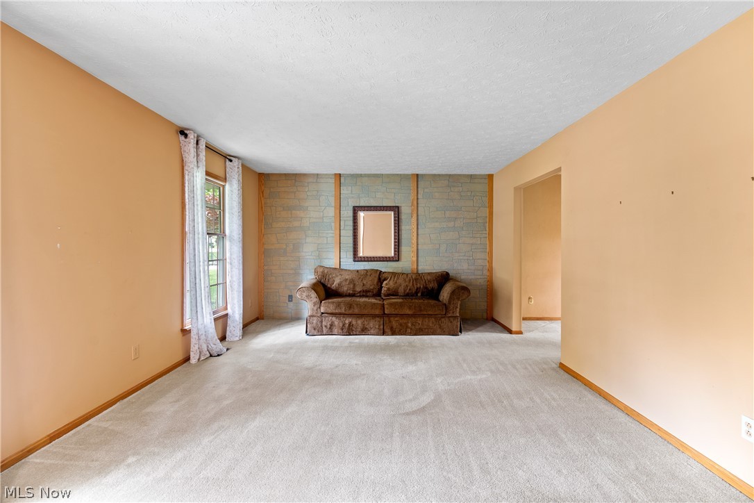461 Farr Avenue Wadsworth OH 44281