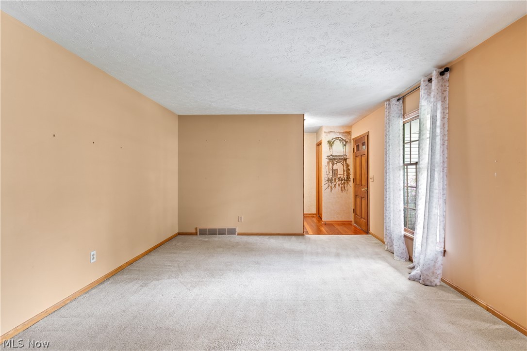 461 Farr Avenue Wadsworth OH 44281