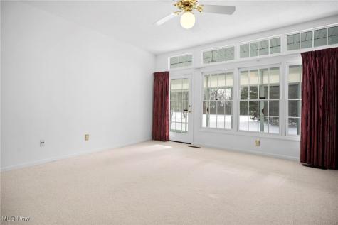 25 Golf View Lane North Olmsted OH 44070