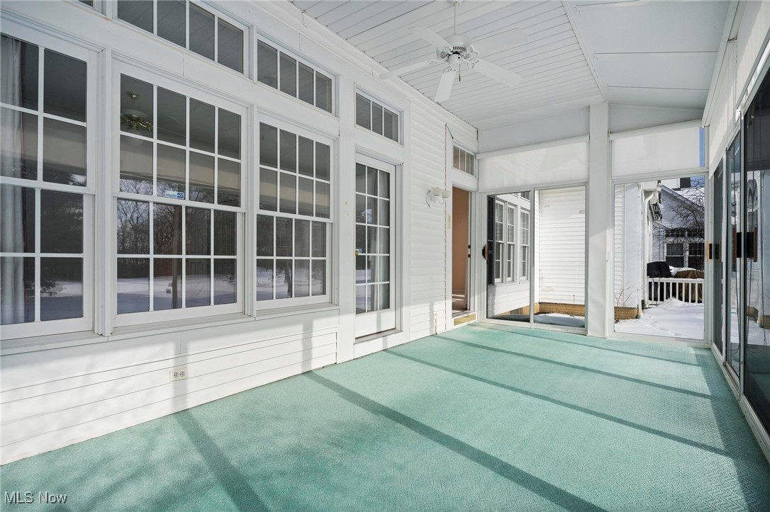 25 Golf View Lane North Olmsted OH 44070