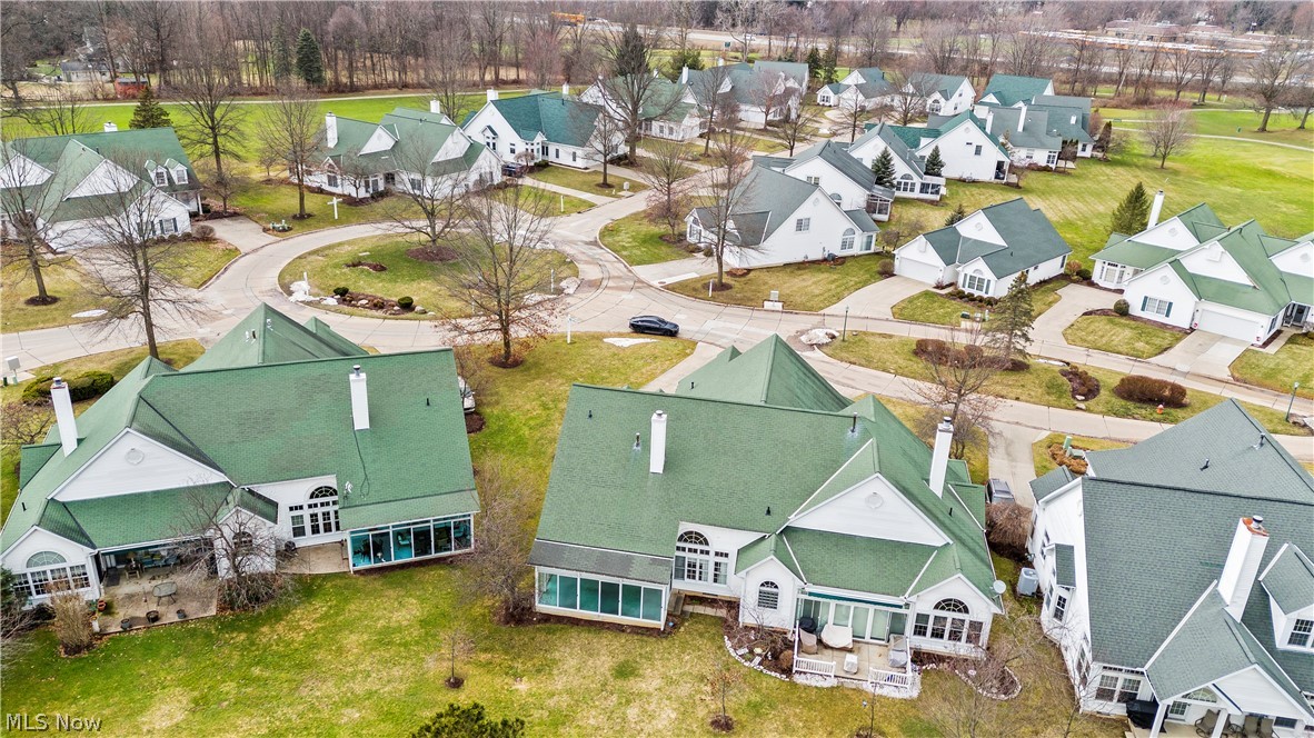 25 Golf View Lane North Olmsted OH 44070