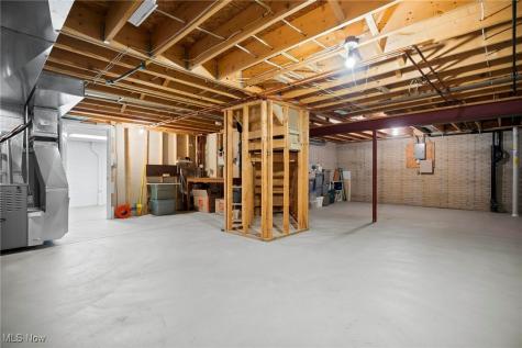 25 Golf View Lane North Olmsted OH 44070