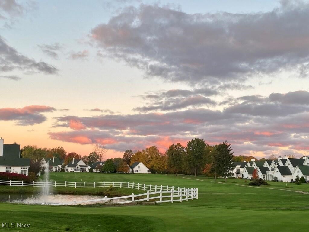 25 Golf View Lane North Olmsted OH 44070