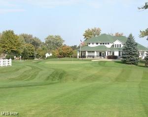 25 Golf View Lane North Olmsted OH 44070