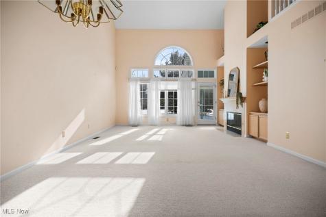 25 Golf View Lane North Olmsted OH 44070