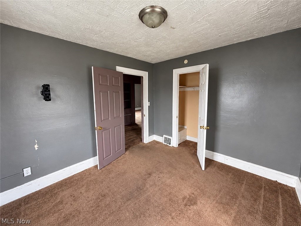 13312 Alvin Avenue Garfield Heights OH 44105