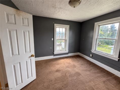 13312 Alvin Avenue Garfield Heights OH 44105