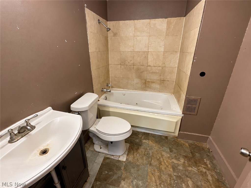 13312 Alvin Avenue Garfield Heights OH 44105