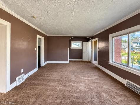 13312 Alvin Avenue Garfield Heights OH 44105