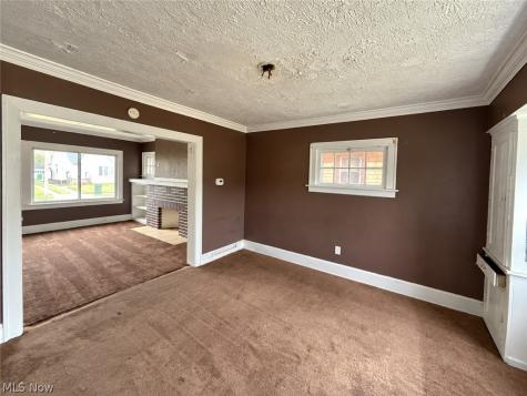 13312 Alvin Avenue Garfield Heights OH 44105