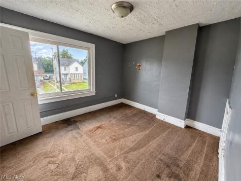 13312 Alvin Avenue Garfield Heights OH 44105