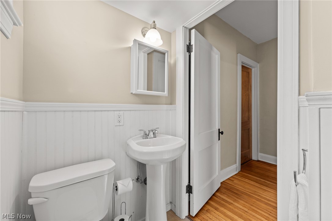 2212 Delaware Drive Cleveland Heights OH 44106
