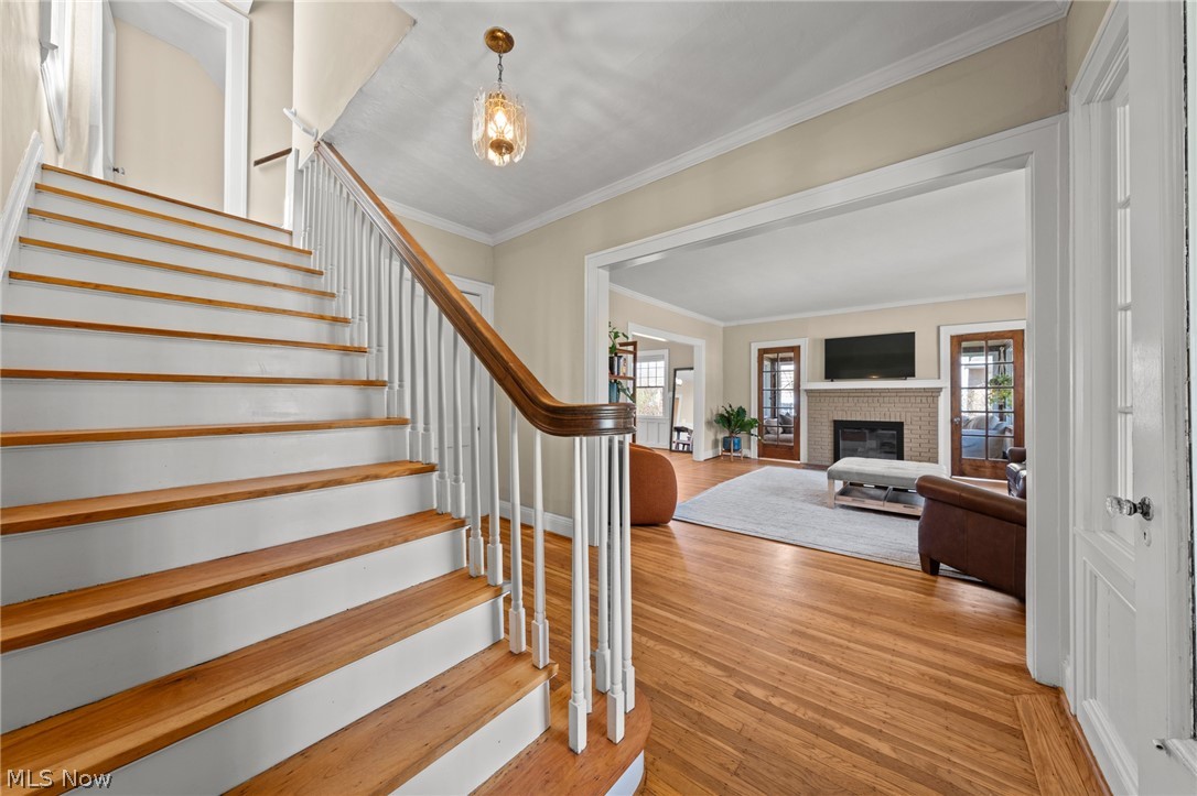 2212 Delaware Drive Cleveland Heights OH 44106