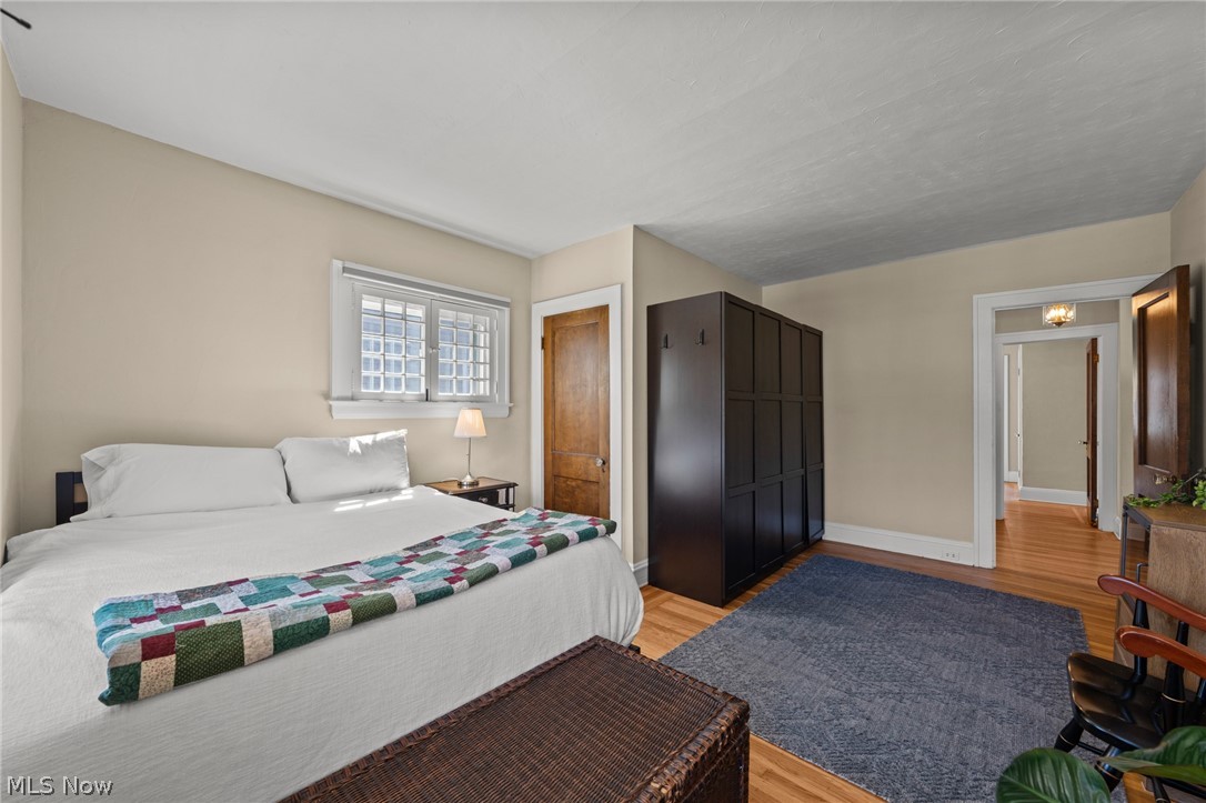 2212 Delaware Drive Cleveland Heights OH 44106