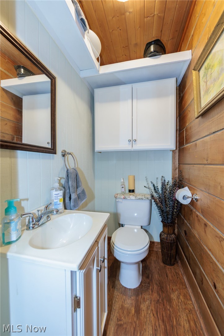 3443 W Britton Road Burbank OH 44214