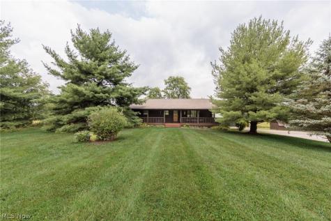 3443 W Britton Road Burbank OH 44214