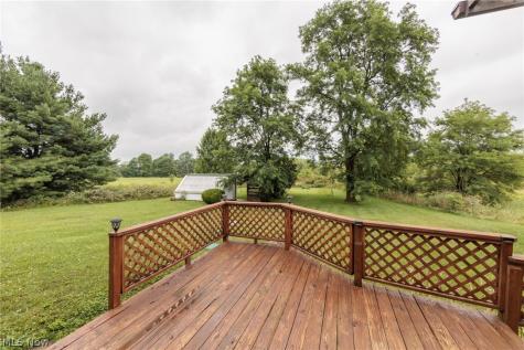 3443 W Britton Road Burbank OH 44214