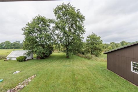 3443 W Britton Road Burbank OH 44214
