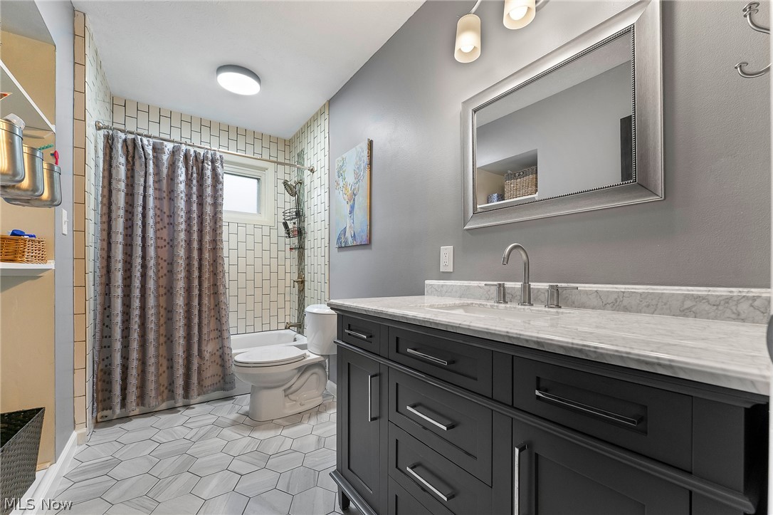 1363 Southeast Boulevard Salem OH 44460