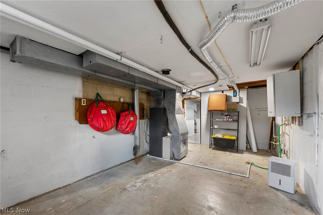 1363 Southeast Boulevard Salem OH 44460