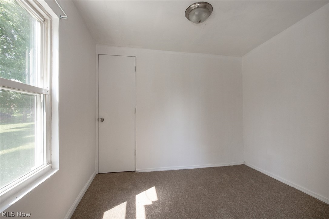 12827 Fruitside Road Garfield Heights OH 44125