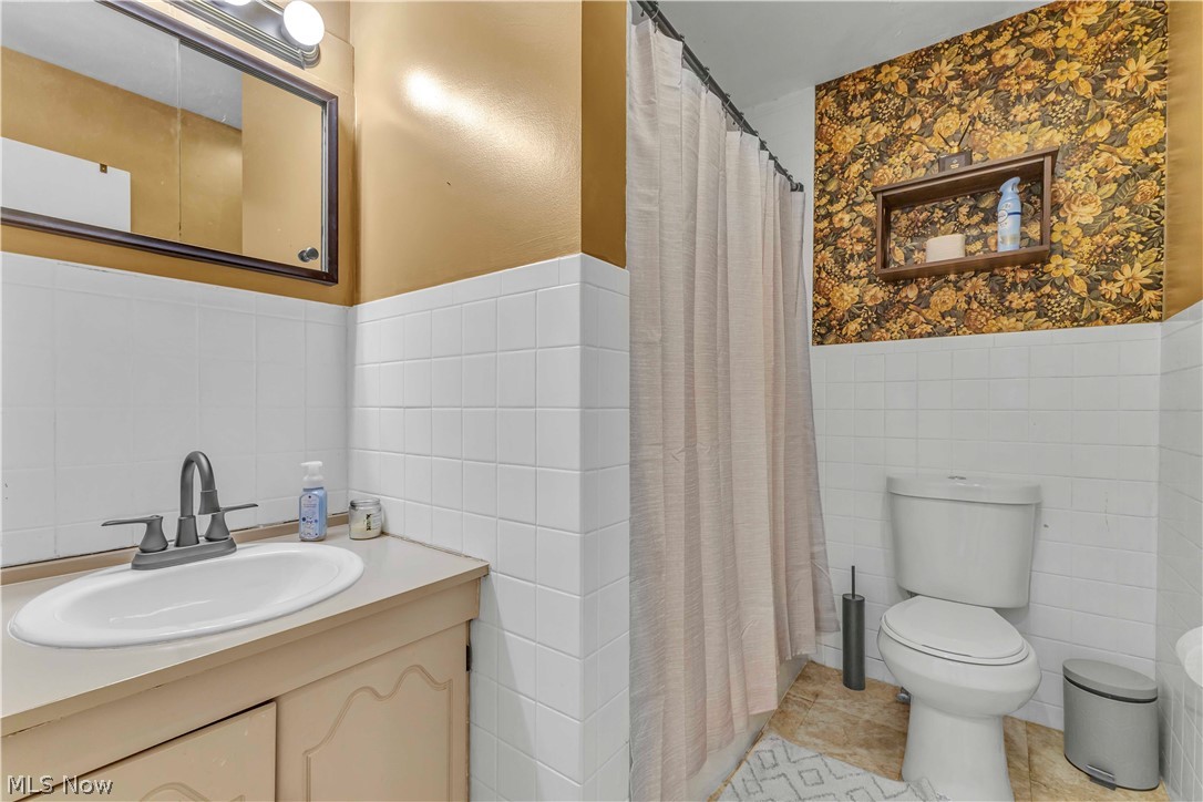 2208 Township Road 1097 Ashland OH 44805