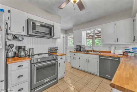 2208 Township Road 1097 Ashland OH 44805