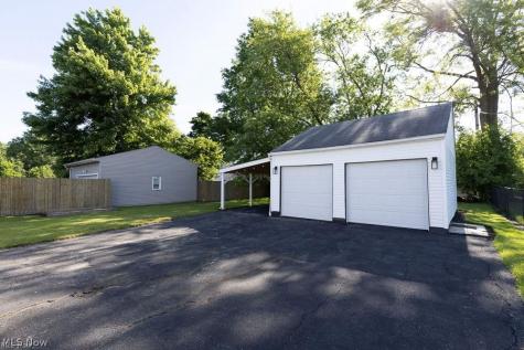 1995 Columbia Road Westlake OH 44145