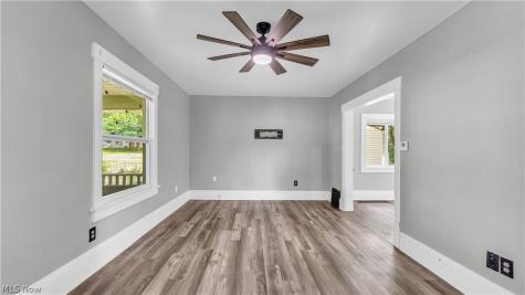 2188 Stone Street Cuyahoga Falls OH 44221