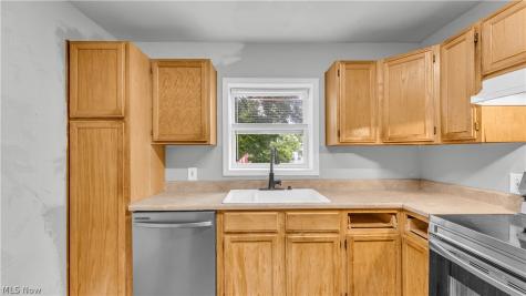 2188 Stone Street Cuyahoga Falls OH 44221