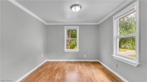 2188 Stone Street Cuyahoga Falls OH 44221
