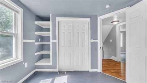 2188 Stone Street Cuyahoga Falls OH 44221