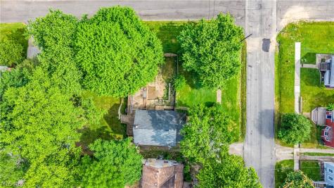 2188 Stone Street Cuyahoga Falls OH 44221