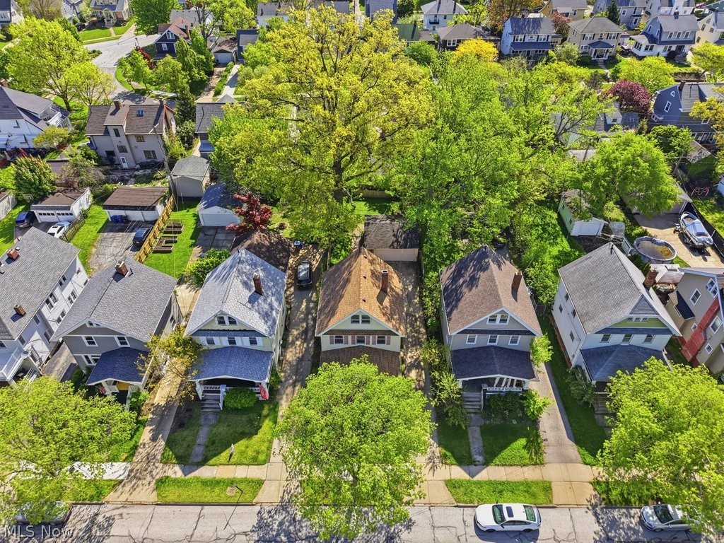1605 Warren Road Lakewood OH 44107