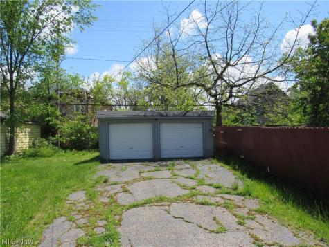 3557 E 139th Street Cleveland OH 44120