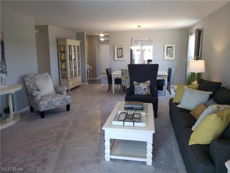 102 Stonecrest Trail Elyria OH 44035