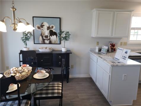 102 Stonecrest Trail Elyria OH 44035