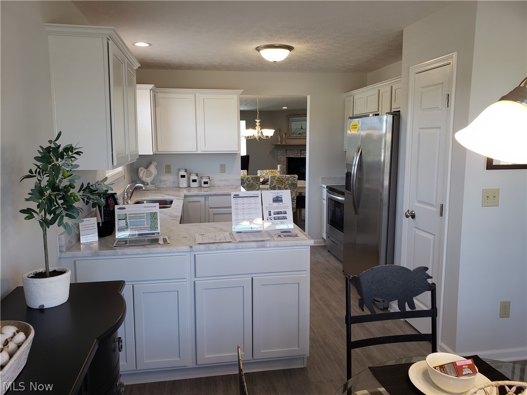 102 Stonecrest Trail Elyria OH 44035